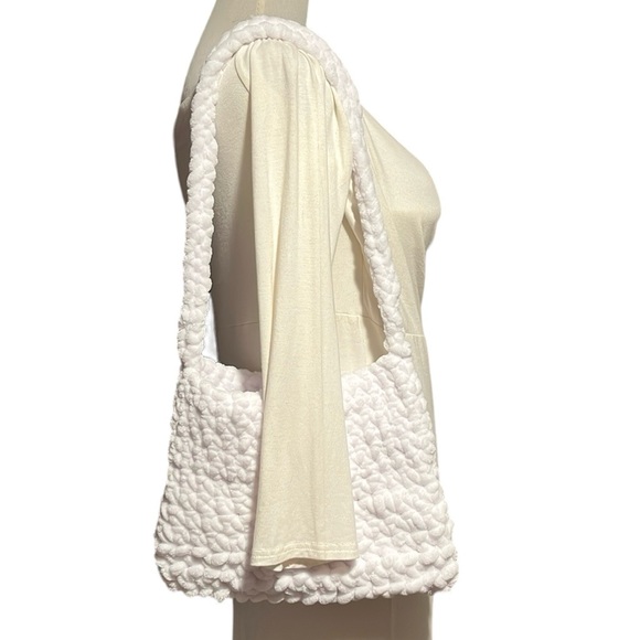🛍️2190 NEW Crochet Micro Plush Bag - Picture 1 of 11